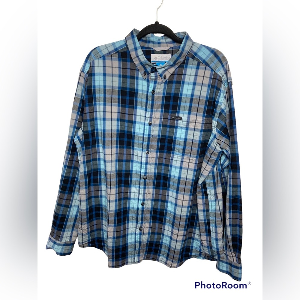 Columbia blue plaid long sleeve button down shirt. XL